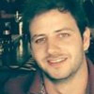 Thanasis  zoekt een Studio in Tilburg