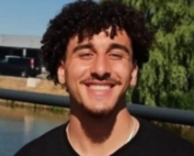 Yasin zoekt een Studio / Kamer in Tilburg
